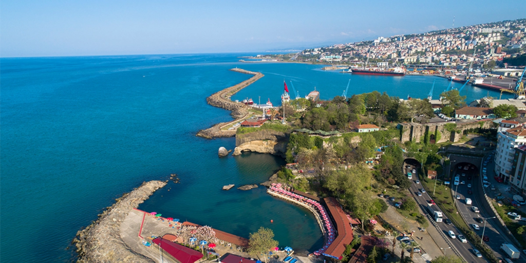 Yomra Araç Takip Sistemi ve Gezi Rehberi